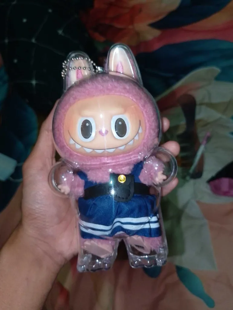 Boneka Labubu 1