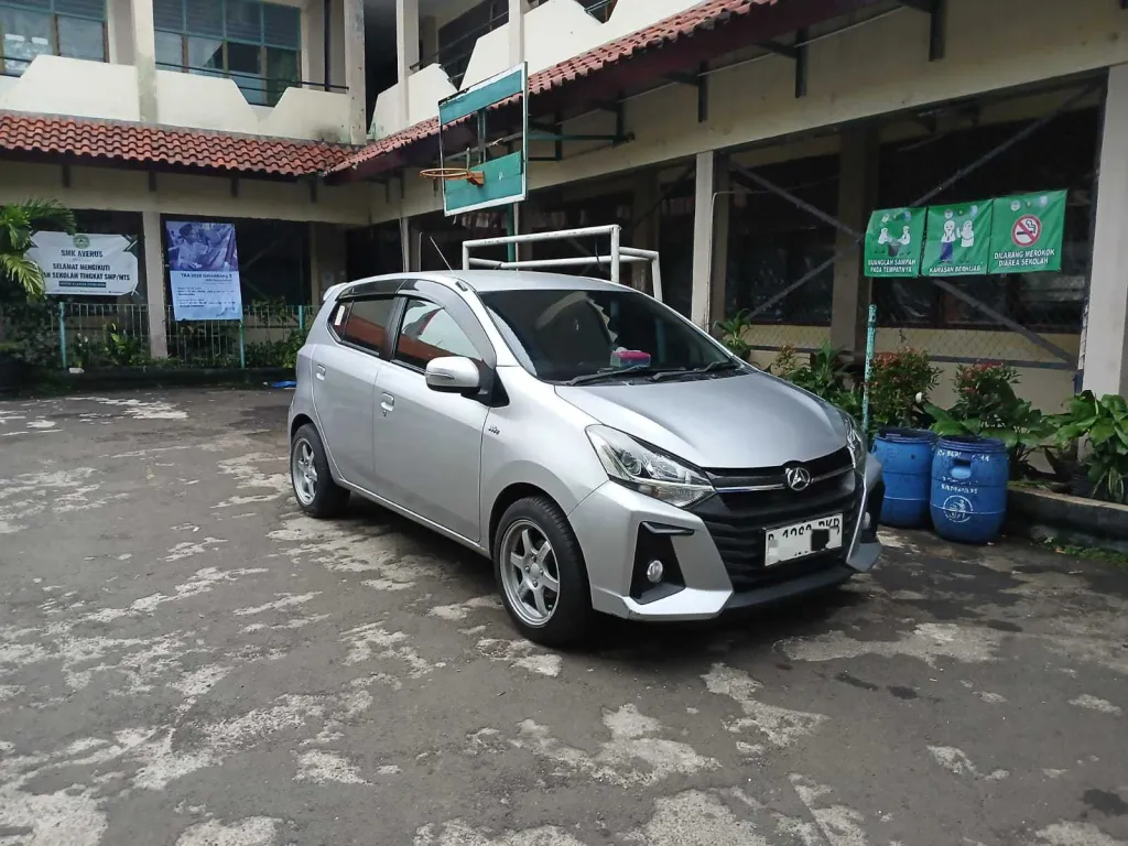 RENTAL MOBIL HARIAN+DRIVER