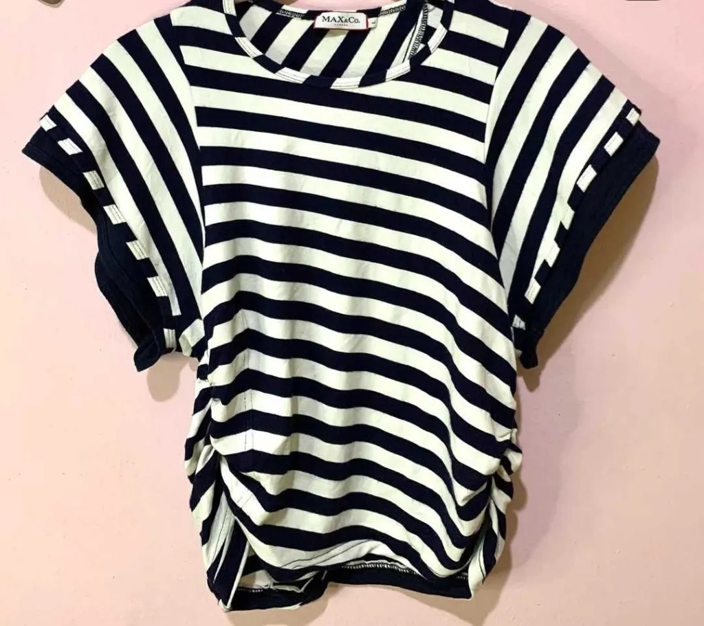 kaos motif garis (striped tee) MAX&Co