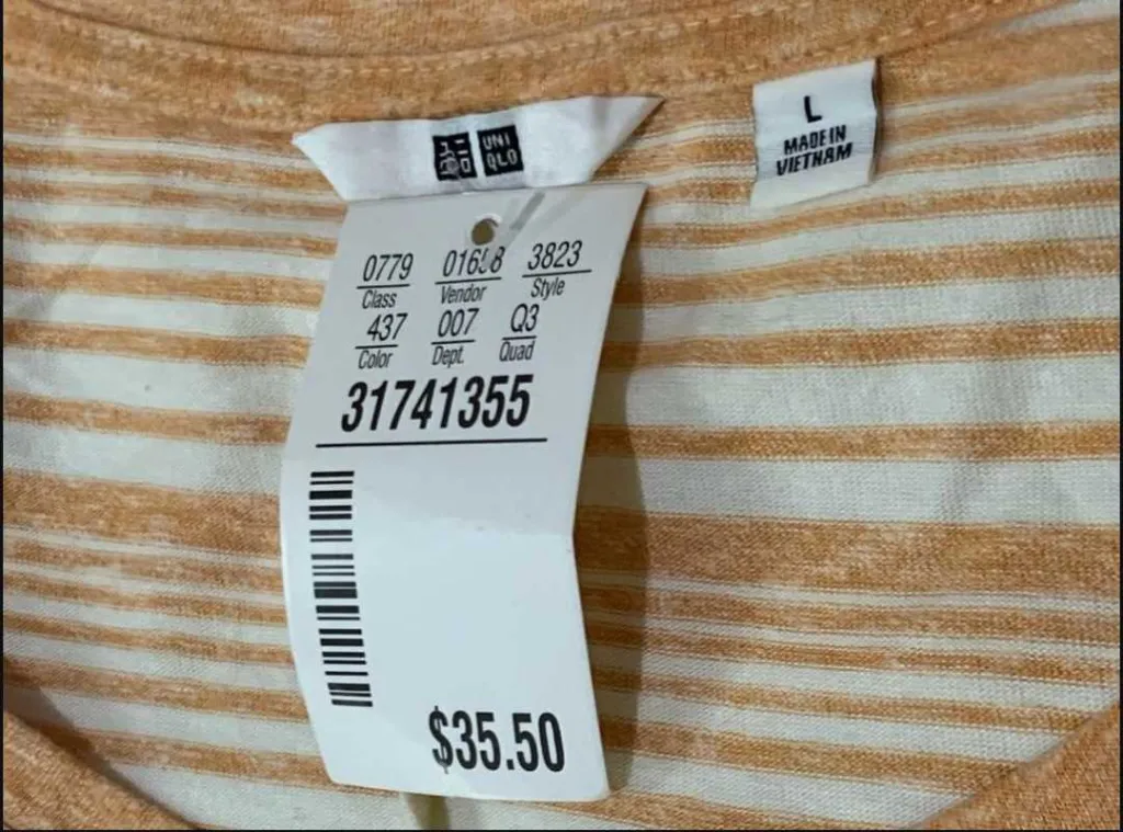 Kaos Crop UNIQLO Stripes 2