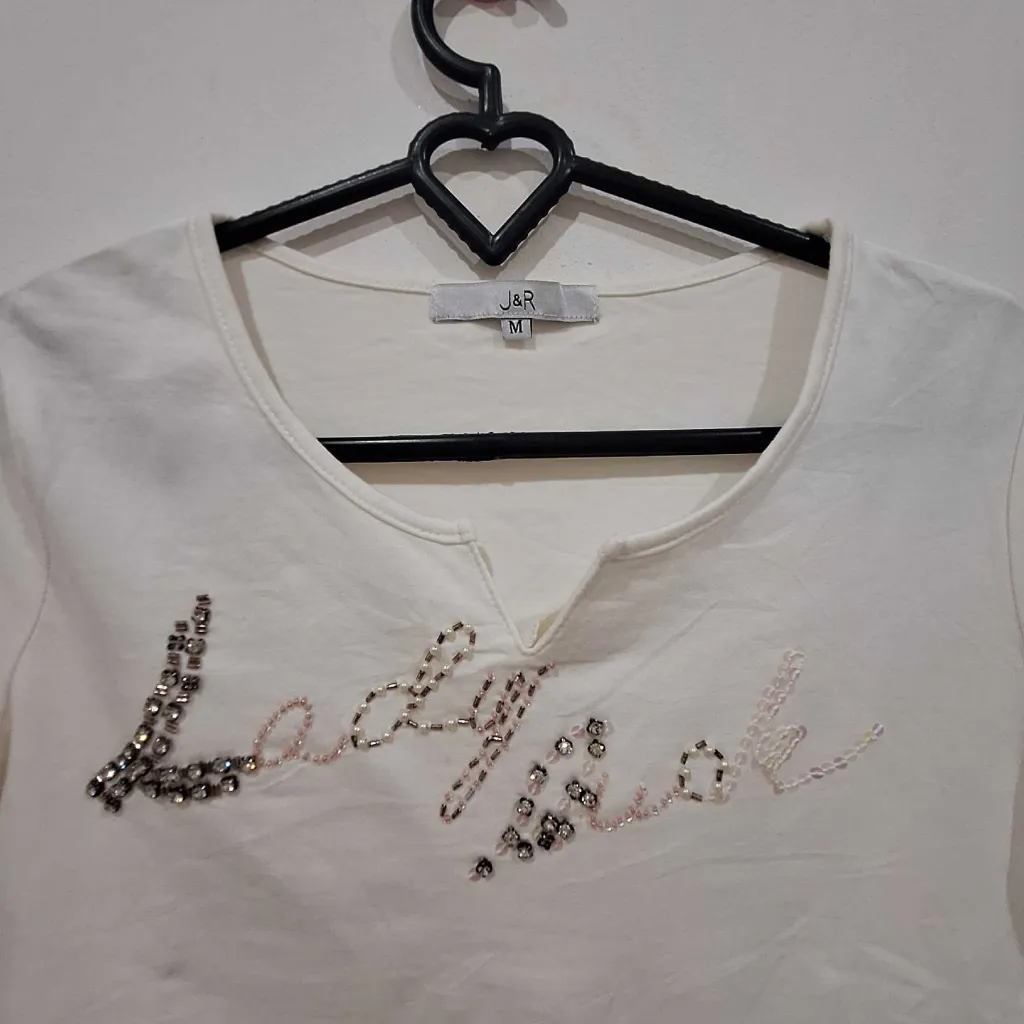 Kaos Putih Lengan Pendek Wanita J&R Uk M 2