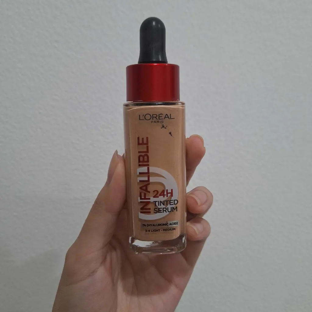 L'Oréal Paris Infallible 24H Tinted Serum – Shade 3-4 Light Medium