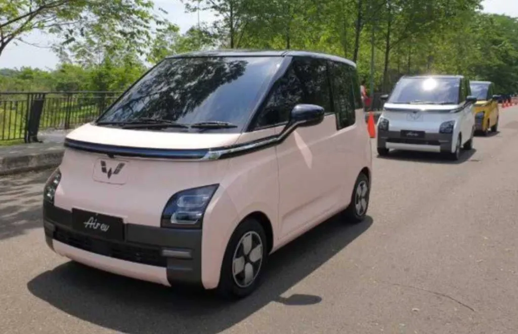Mobil Listrik wuling air ev