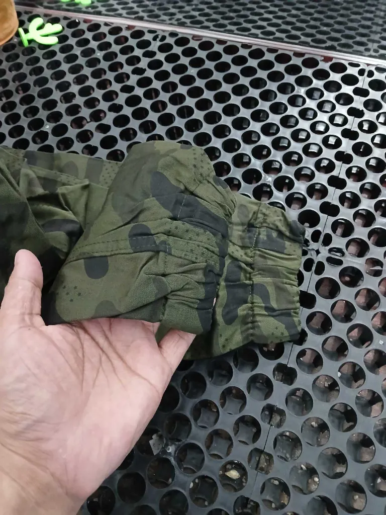 Celana cargo joger loreng size 28-30 3