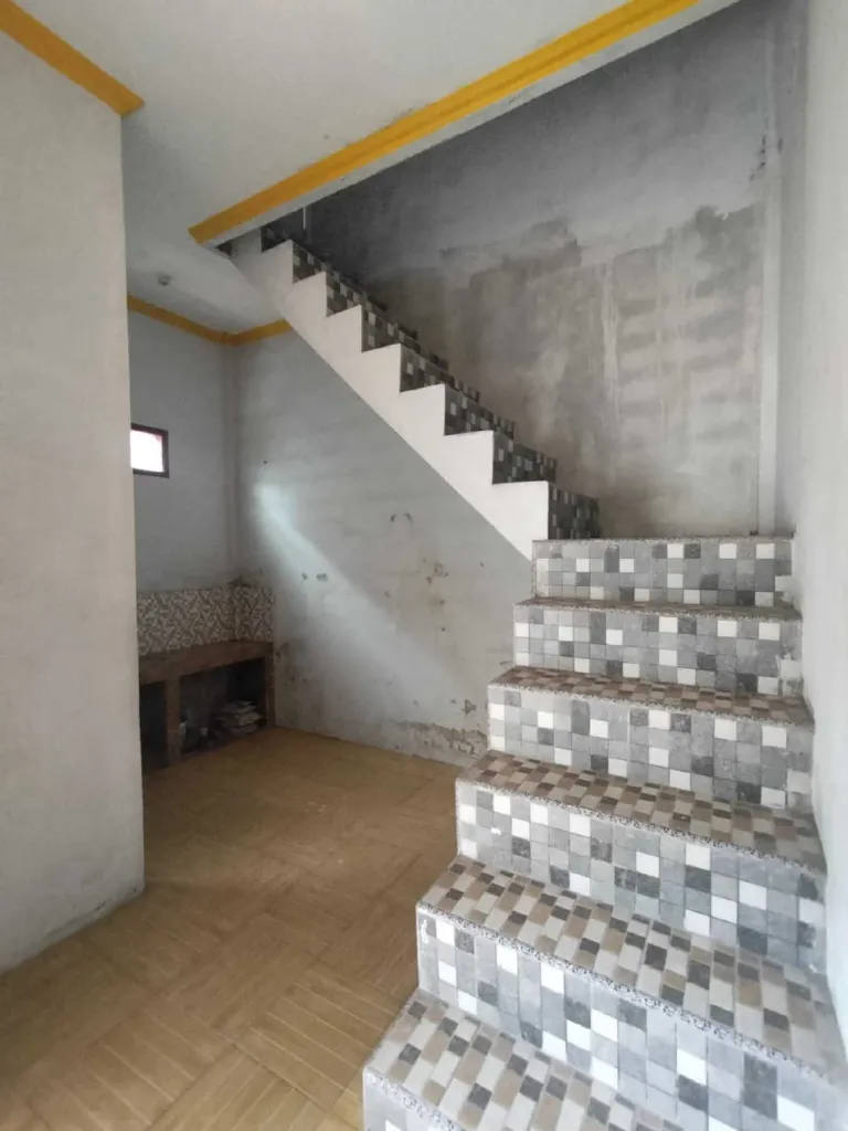 kontrakan rumah 2 lantai 3