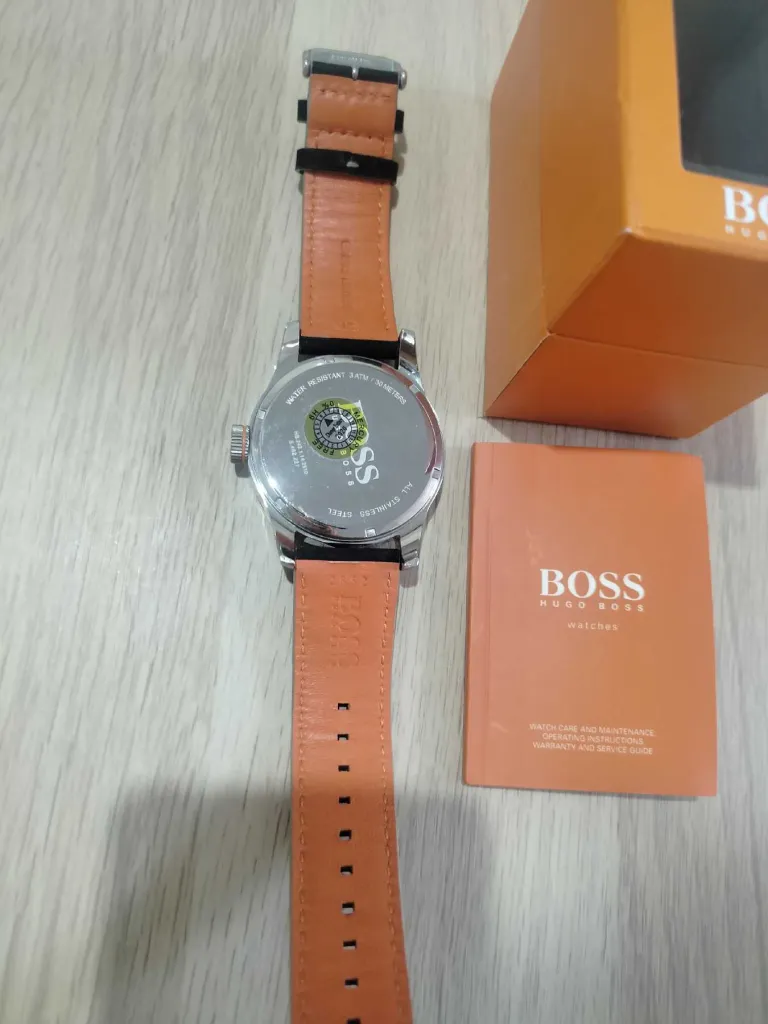 Jam tangan Boss Hugo 3