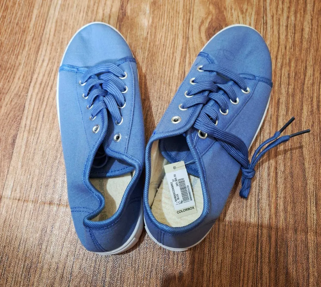 sepatu blue colorbox 1