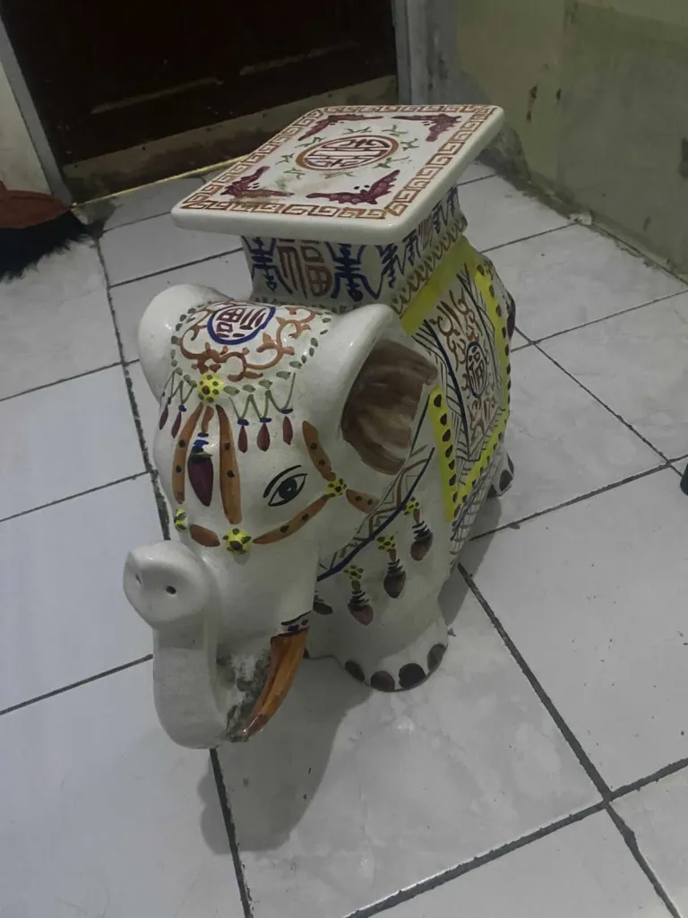 Patung gajah 1