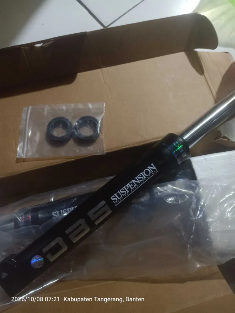 Shockbreaker depan Yamaha Mio J 2