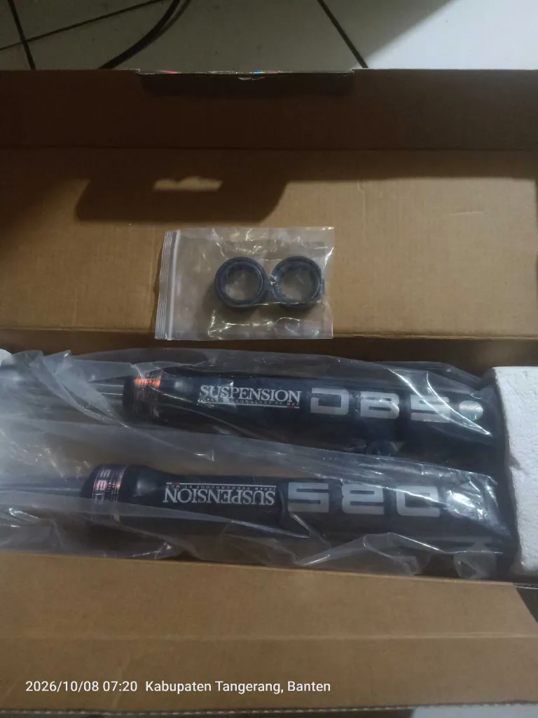 Shockbreaker depan Yamaha Mio J 1