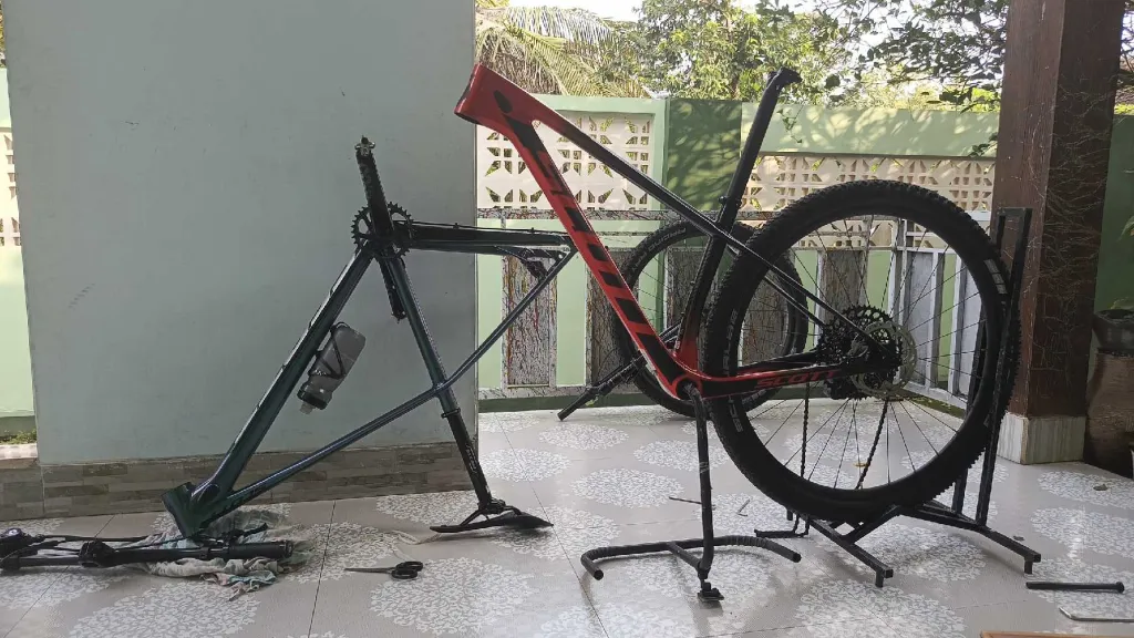 frame Scott scale RC 900