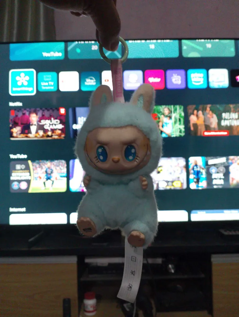 Labubu boneka