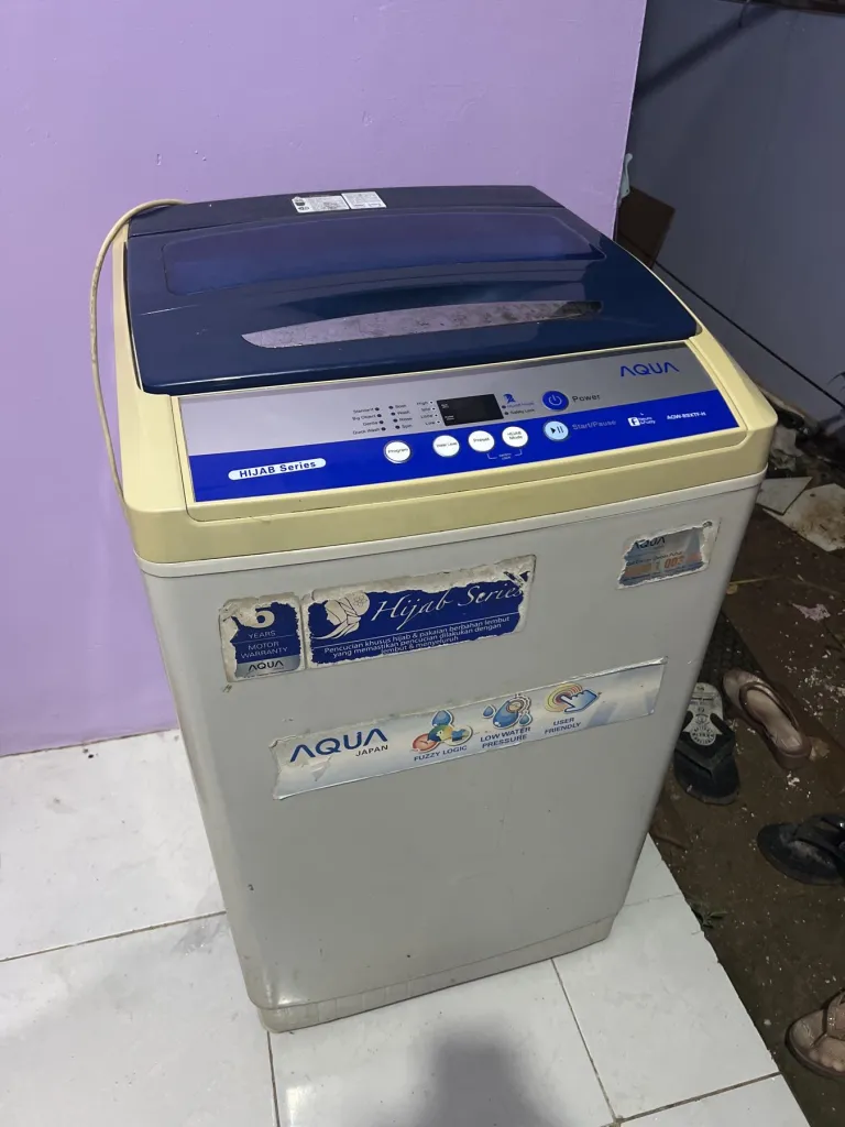 mesin cuci Aqua