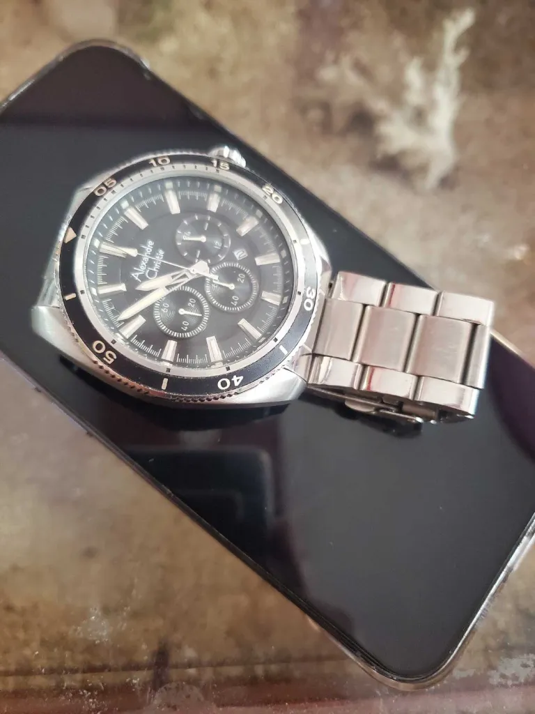 Jam Alexandre Christie 1